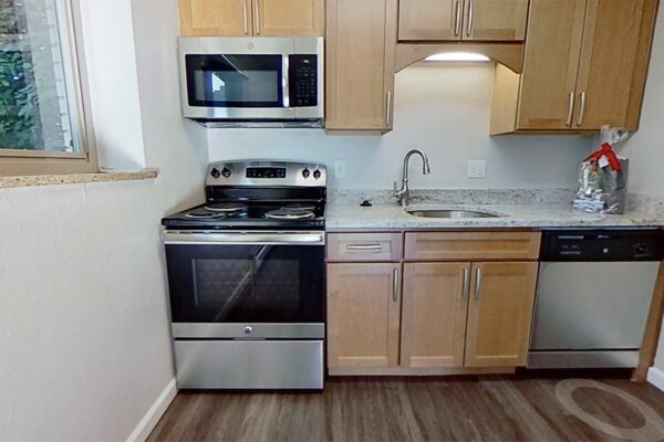 3D tour thumbnail for 1120 York A1 unit 204.