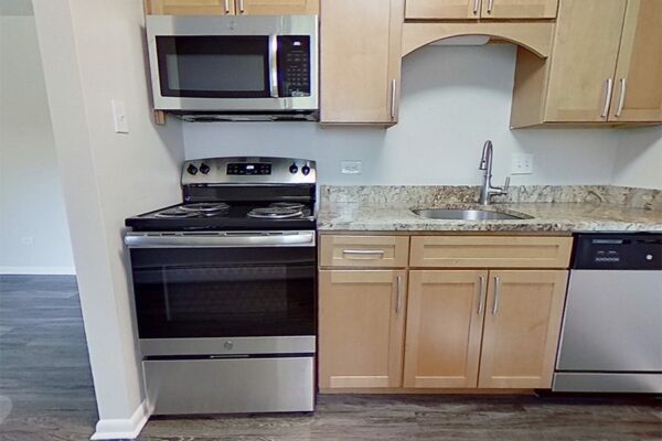 3D tour thumbnail for 1136 York unit 201.