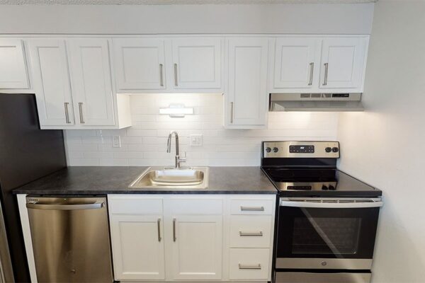 3D tour thumbnail for 1430 Humboldt unit 305.