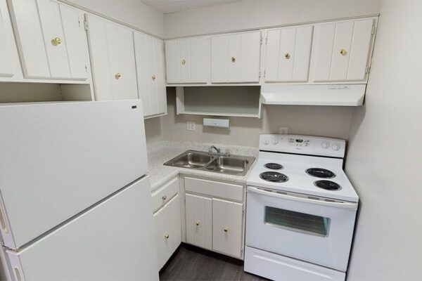 3D tour thumbnail for 1430 Humboldt unit 504.