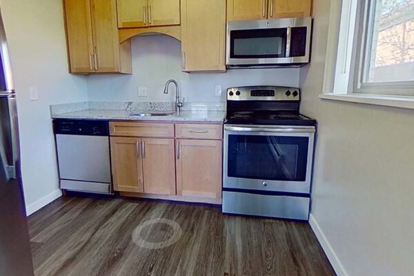 3D tour thumbnail for 1120 York unit 203.