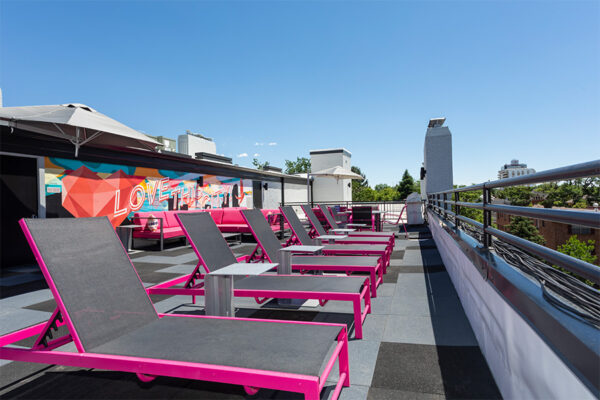 Image of 899 Washington.