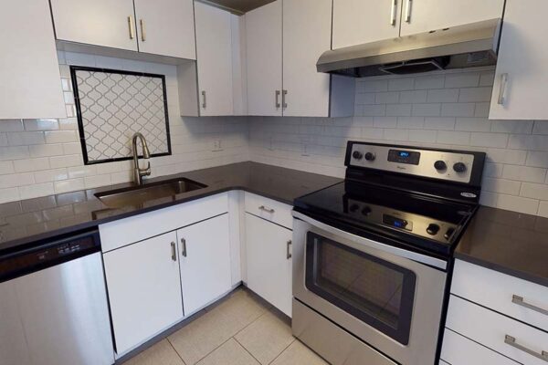 3D tour thumbnail for 970 Pennsylvania unit 3.