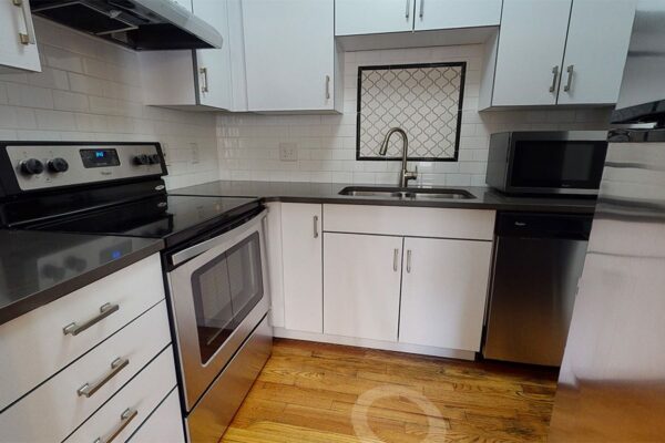 3D tour thumbnail for 970 Penn unit 104.