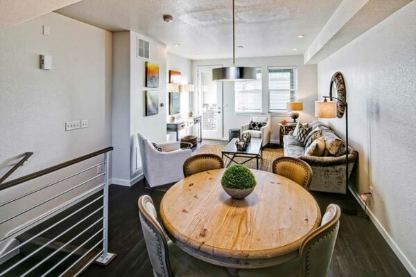 3D tour thumbnail for Platt Park Townhomes, 138 E Mississippi.