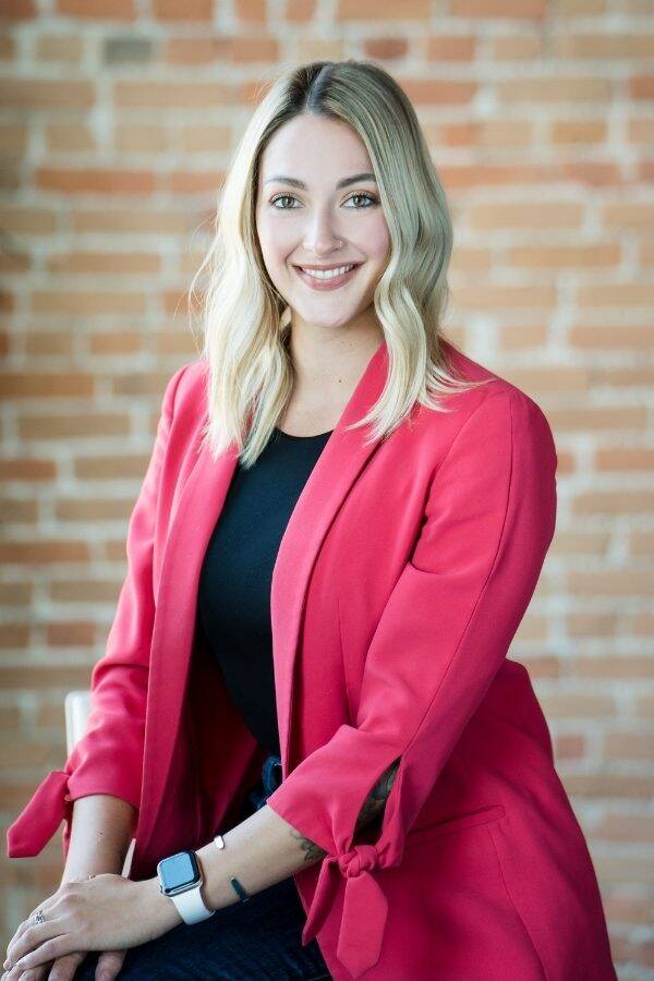 Mariah Cue Headshot